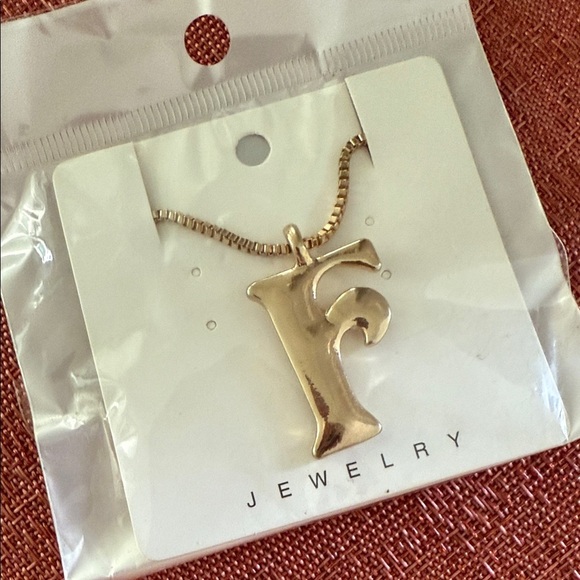Jewelry - Gold Initial 'F' Pendant Necklace